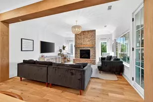 402 Kiowa Dr W, Gainesville, TX 76240 - Photo 10