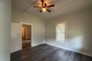 1837 W Houston St, Paris, TX 75460 - Photo 10