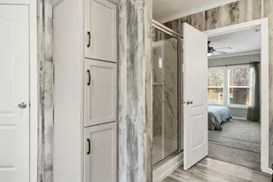 2114 Hickory St, Mabank, TX 75156 - Photo 14