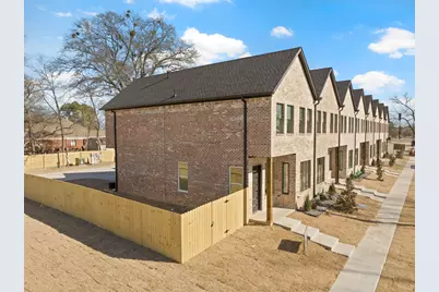 196 W 17th Street, Mt Pleasant, TX 75455 - Photo 4