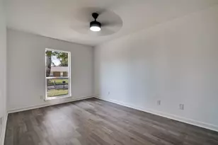 9017 Linda Vista Dr, Rowlett, TX 75088 - Photo 10