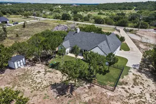 2200 Thompson Rd, Weatherford, TX 76087 - Photo 4