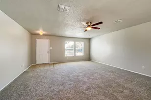 601 Pickwick Ln, Wylie, TX 75098 - Photo 2