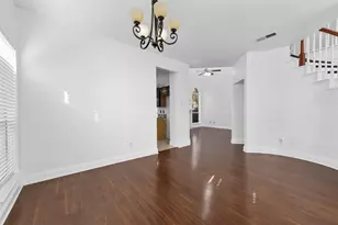 434 Moonlight Way, Irving, TX 75063 - Photo 4