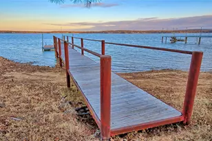 202 Storey Rd, Nocona, TX 76255 - Photo 12