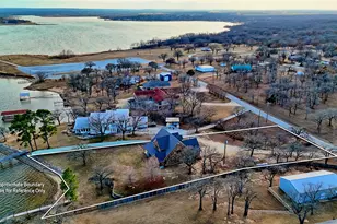 202 Storey Rd, Nocona, TX 76255 - Photo 38