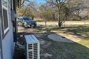 2612 S Oak Trail, Granbury, TX 76048 - Photo 22