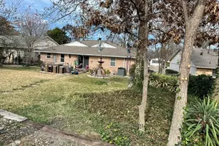 1210 Carroll Dr, Garland, TX 75041 - Photo 14