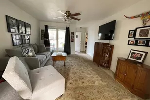 1210 Carroll Dr, Garland, TX 75041 - Photo 2