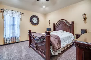 308 Sheri Ln, Roanoke, TX 76262 - Photo 16