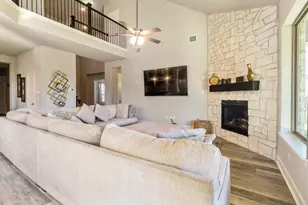 2711 Trinity Rdg St, Mansfield, TX 76063 - Photo 2