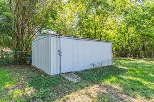 1024 Tower St, Canton, TX 75103 - Photo 22
