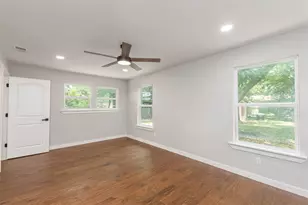 1024 Tower St, Canton, TX 75103 - Photo 8