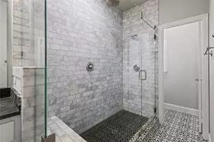 568 Courtyard Ln, Irving, TX 75039 - Photo 18