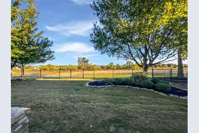 11308 Southerland Drive, Denton, TX 76207 - Photo 20