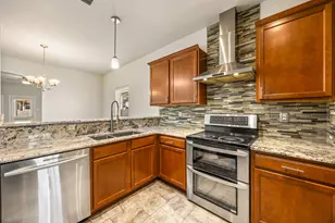 10969 Colonial Heights Ln, Fort Worth, TX 76179 - Photo 6