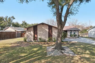 326 E Ferndale Lane, Grand Prairie, TX 75052 - Photo 28
