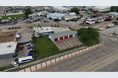 522 W Walnut Circle, Garland, TX 75040 - Photo 14