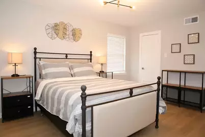 526 Winchester Drive, Richardson, TX 75080 - Photo 8