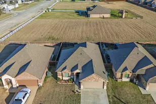 8515 Larry Ct, Greenville, TX 75402 - Photo 6