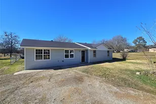 910 Willow Pond Rd, Groesbeck, TX 76642 - Photo 16