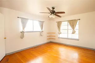 1608 N Houston School Rd, Lancaster, TX 75134 - Photo 12