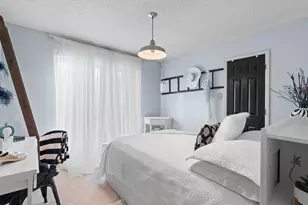 117 William Wallace Dr, Burleson, TX 76028 - Photo 24