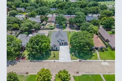 938 Fairway Drive, Duncanville, TX 75137 - Photo 1