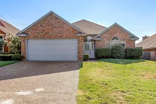 701 Cross Ridge Circle N, Fort Worth, TX 76120 - Photo 1