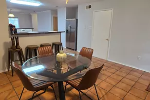 1722 Creekpoint Dr, Lewisville, TX 75067 - Photo 16