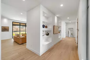 3832 Blue Trace Ln, Farmers Branch, TX 75244 - Photo 2