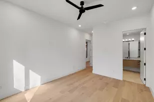 3832 Blue Trace Ln, Farmers Branch, TX 75244 - Photo 30