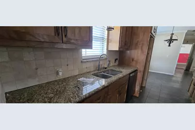 3401 Glenmont Drive, Fort Worth, TX 76133 - Photo 6