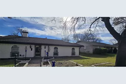 3401 Glenmont Drive, Fort Worth, TX 76133 - Photo 2