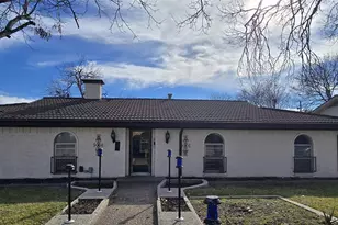 3401 Glenmont Dr, Fort Worth, TX 76133 - Photo 1