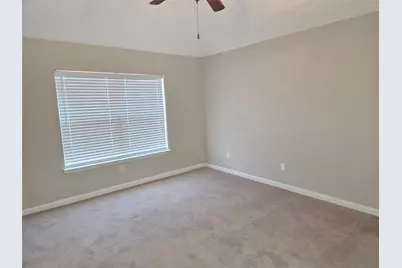 908 Oak Valley Drive, Denton, TX 76209 - Photo 10