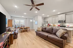 1244 Alamo Dr, Lewisville, TX 75077 - Photo 8