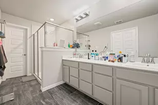 1244 Alamo Dr, Lewisville, TX 75077 - Photo 18