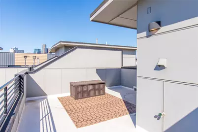 2000 Park Avenue #110, Dallas, TX 75215 - Photo 22