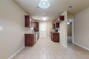 812 Parkplace Ridge, Princeton, TX 75407 - Photo 4