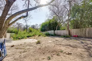 8942 Eustis Ave, Dallas, TX 75218 - Photo 24