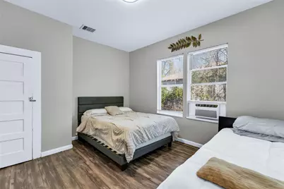 2623 Lenway Street, Dallas, TX 75215 - Photo 8