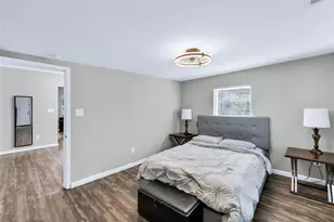 2623 Lenway St, Dallas, TX 75215 - Photo 16