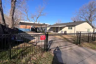 4232 Burly St, Forest Hill, TX 76119 - Photo 8