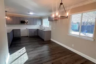 4232 Burly St, Forest Hill, TX 76119 - Photo 18