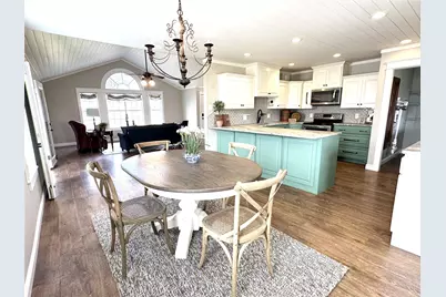 2152 Sommerfeld Drive, Waco, TX 76705 - Photo 8