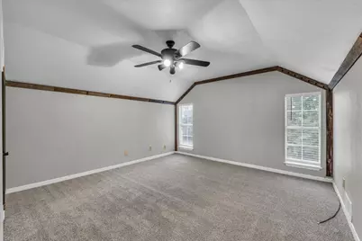 2152 Sommerfeld Drive, Waco, TX 76705 - Photo 18