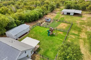 2152 Sommerfeld Dr, Waco, TX 76705 - Photo 40