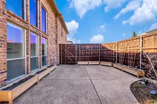 2344 Chenault Dr, Frisco, TX 75033 - Photo 36