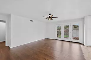 2812 San Medina Ave, Dallas, TX 75228 - Photo 10